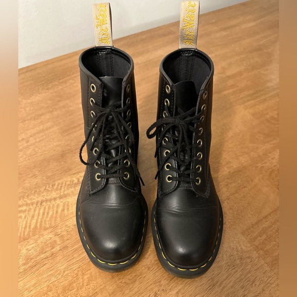 Dr. Martens Shoes - GUC Dr. Martens Black Leather Combat Boots–US 7M/8L